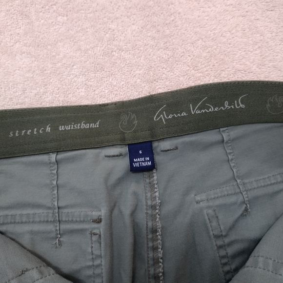 Gloria Vanderbilt shorts stretch waistband - Picture 4 of 6